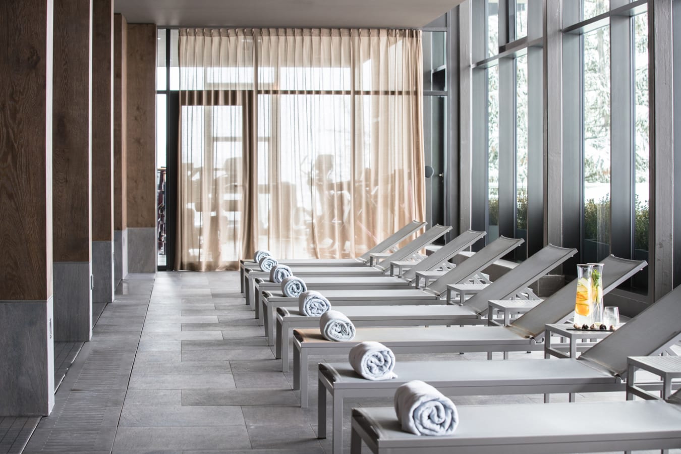 Spa loungers