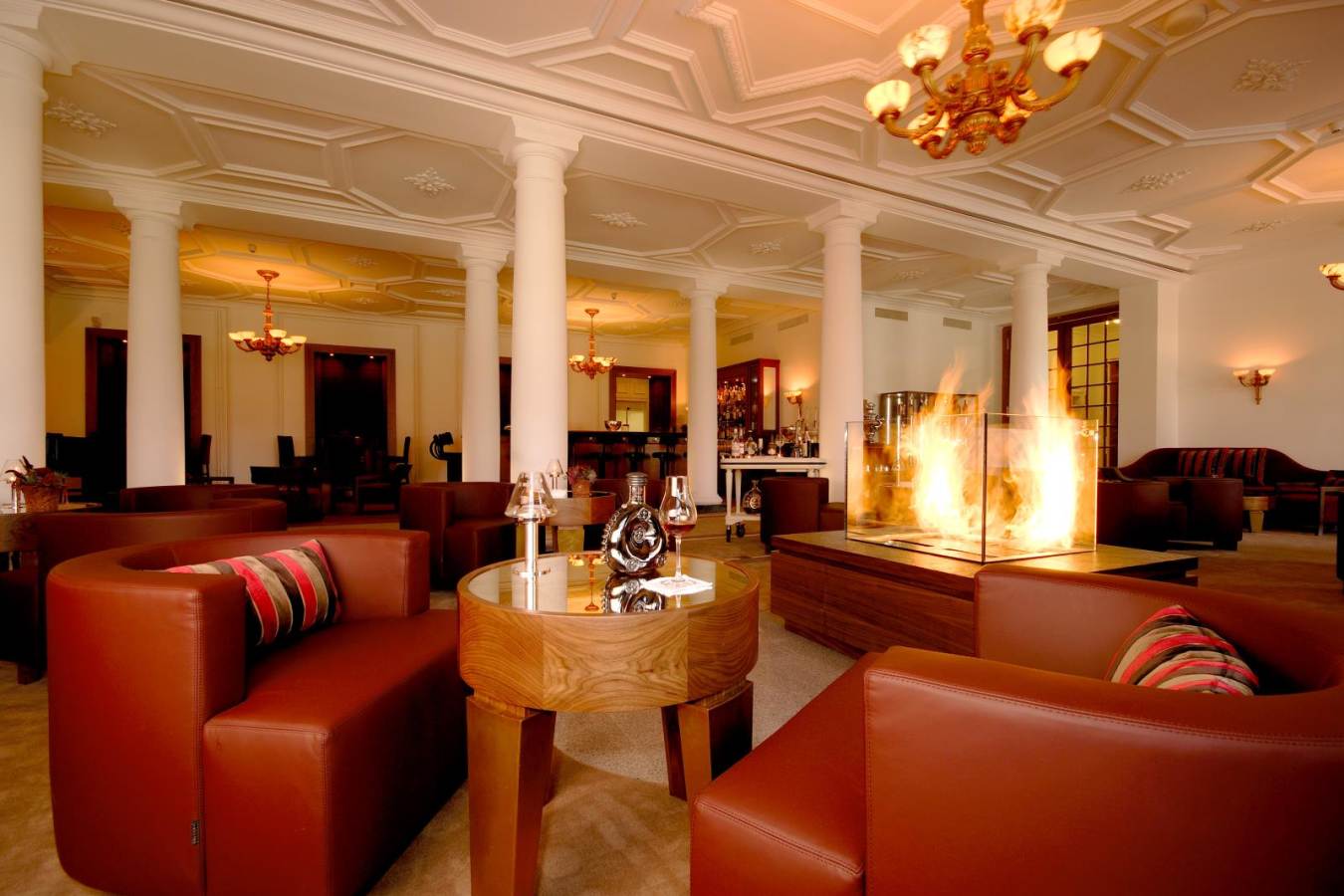 Lobby bar - Kempinski Grand Hotel des Bains