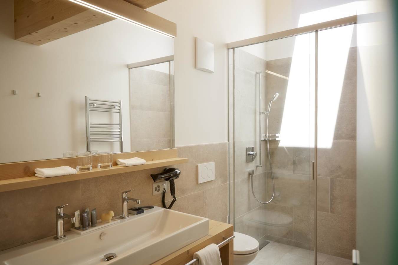 Bathroom - La Vue