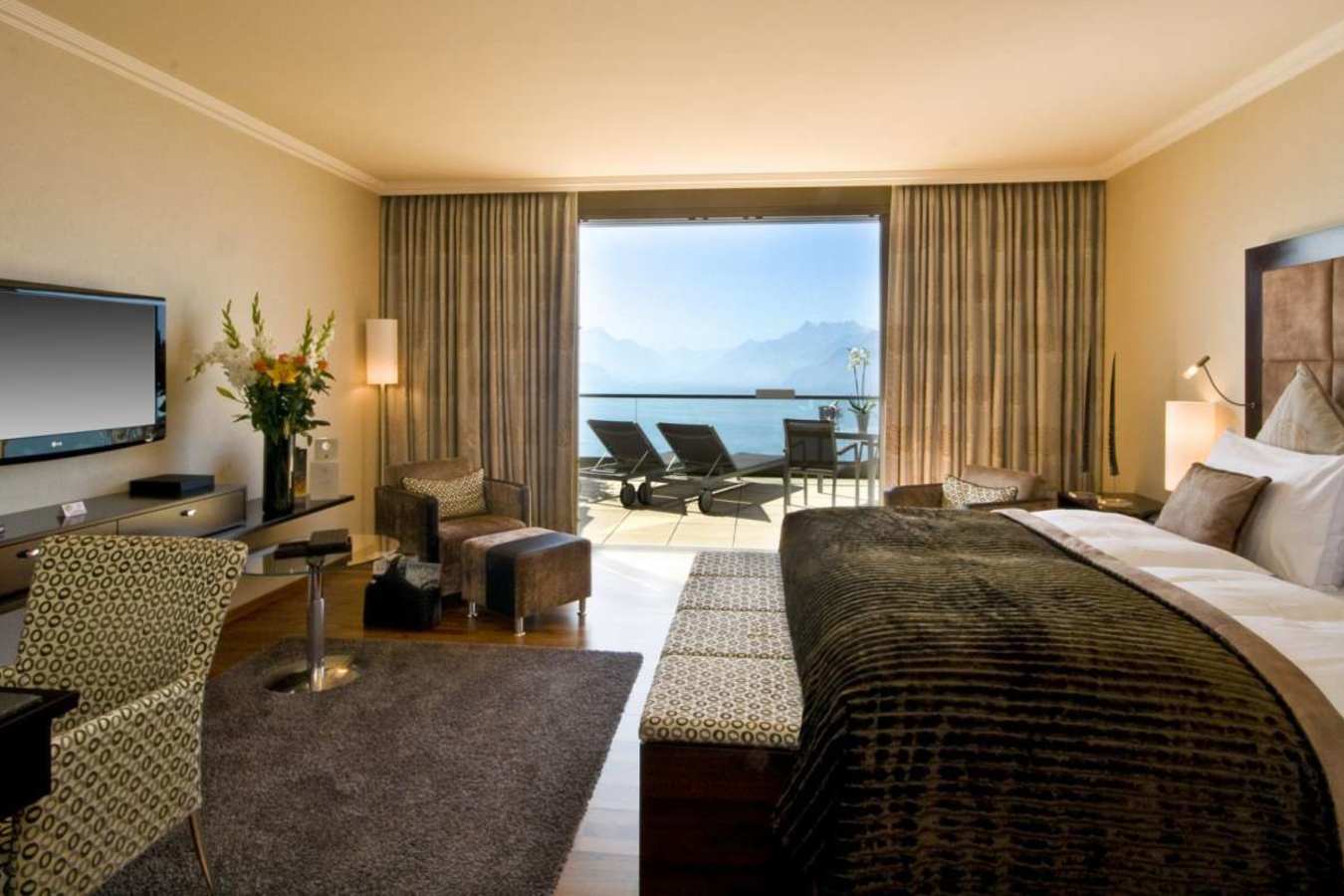 Guest Room - Le Mirador Resort & Spa