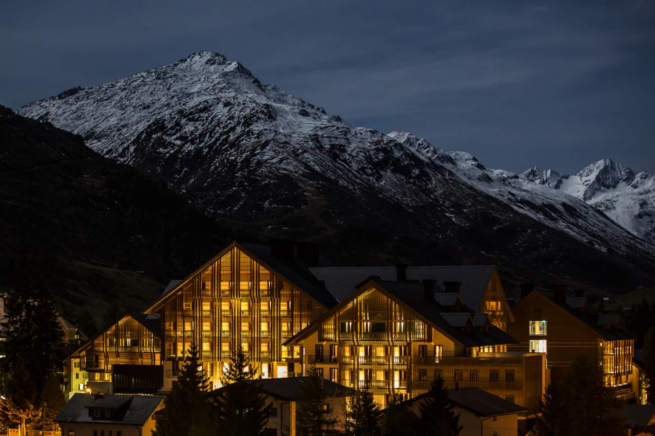 The Chedi Andermatt - Glacier Express Ski Adventure