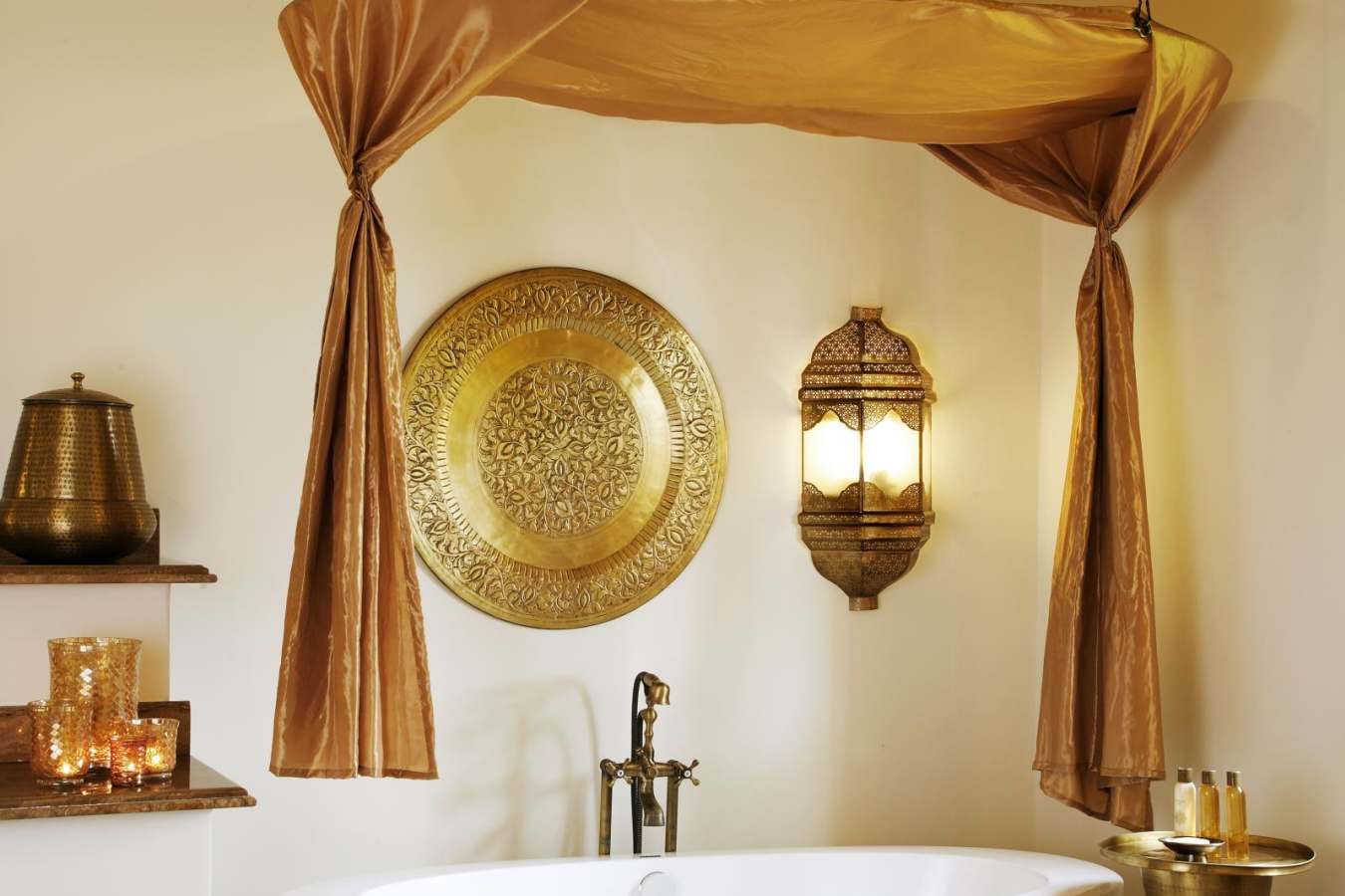Bathtub - Baraza Resort and Spa