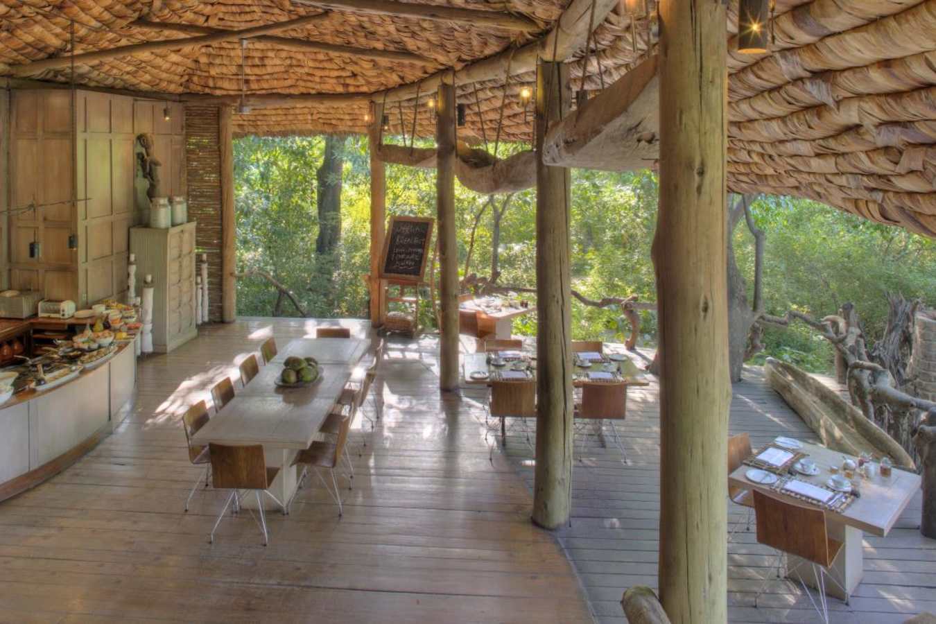 Dining area - Lake Manyara Tree Lodge 