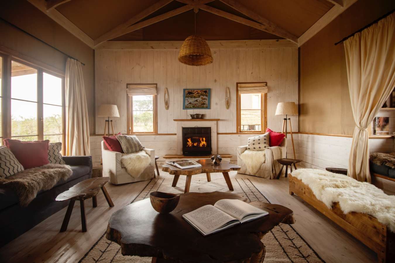 Lounge at Entamanu Private