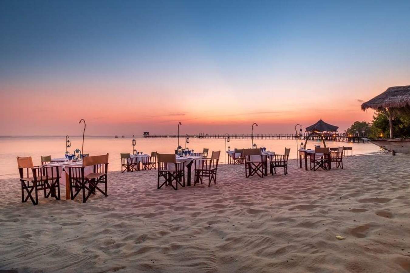 Restaurant beach