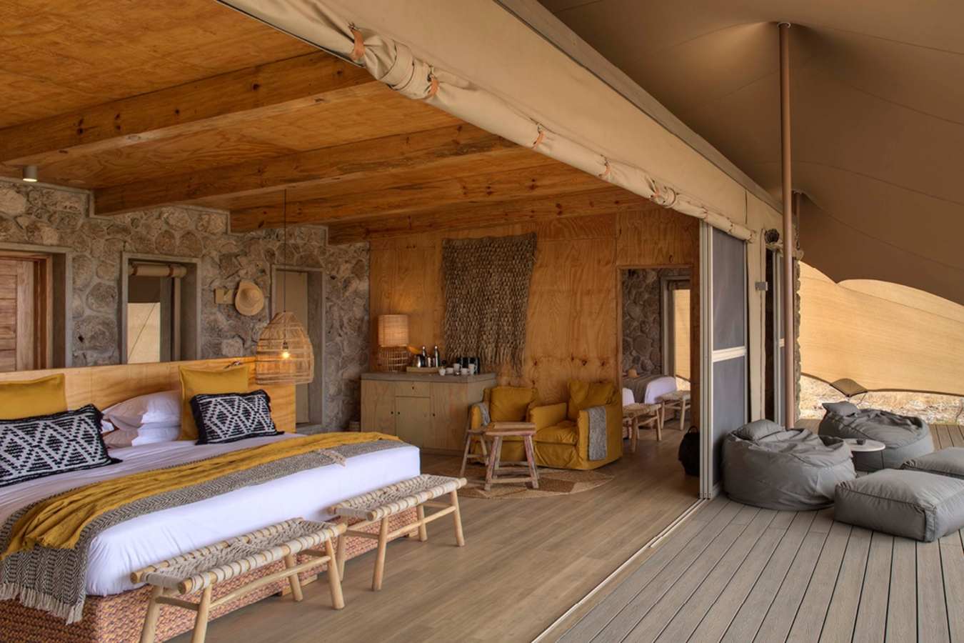 Bedrooms at Namiri Plains