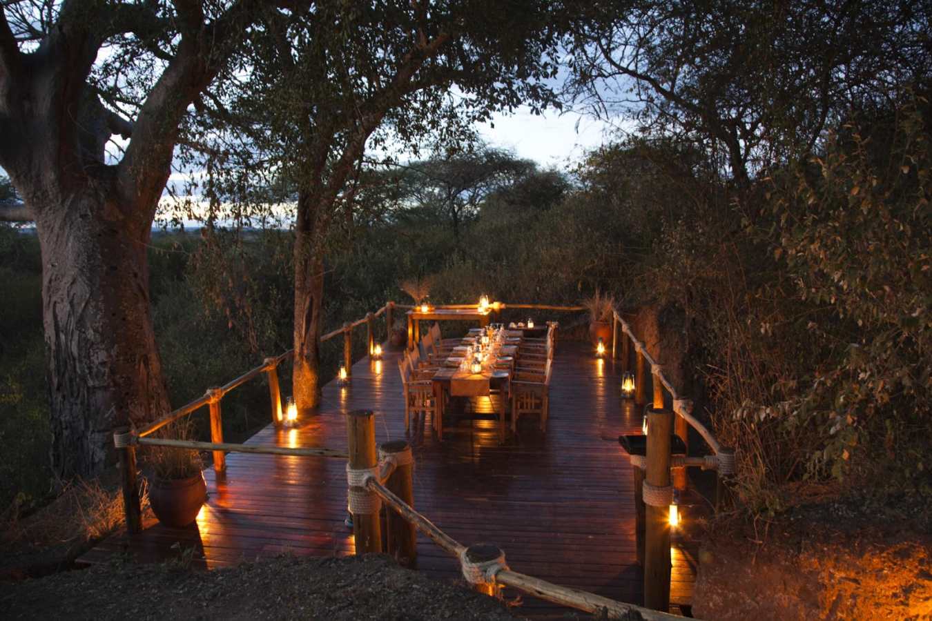 Dining area - Oliver's Camp