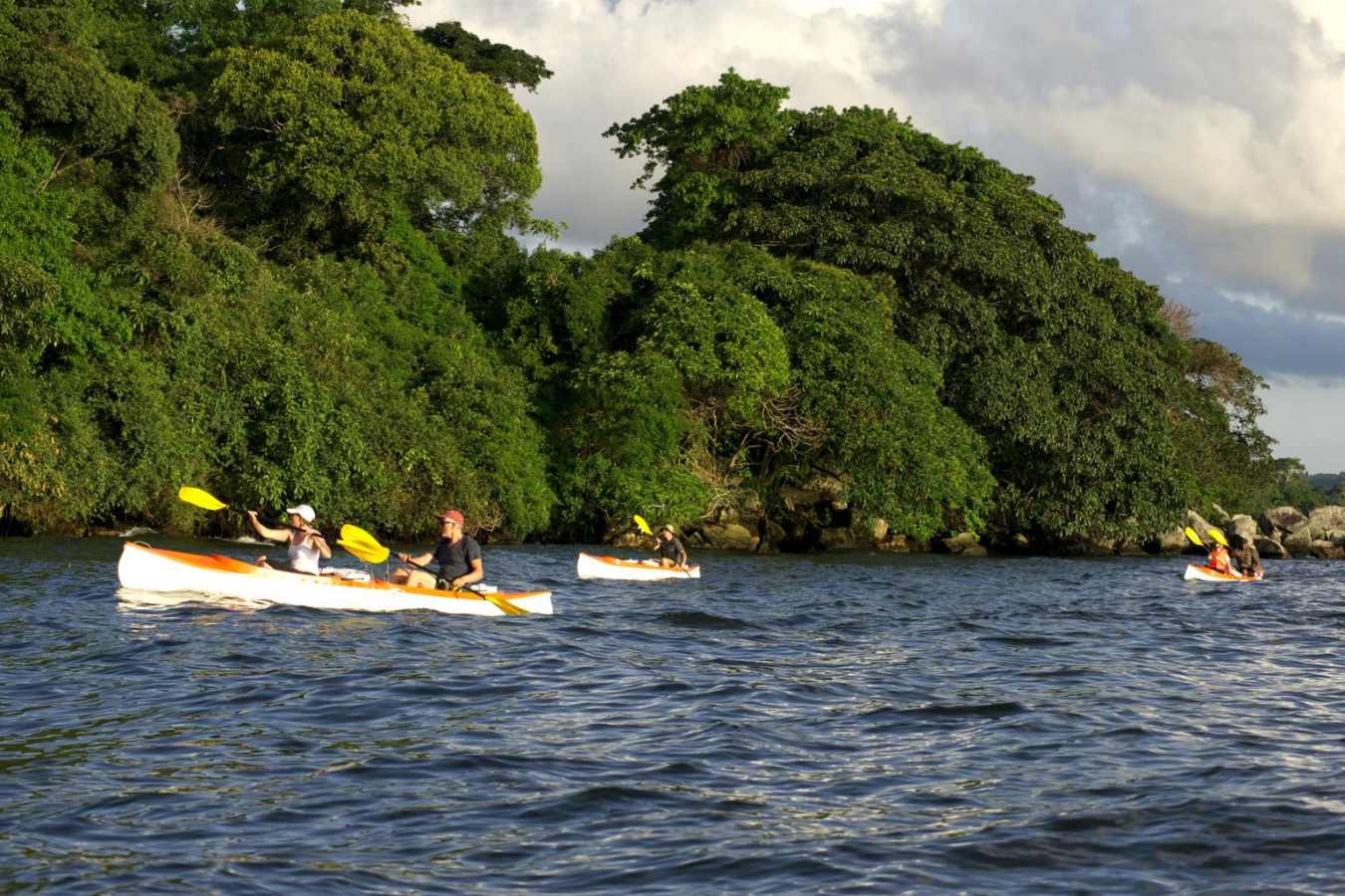 Canoeing - Rubondo Island Lodge