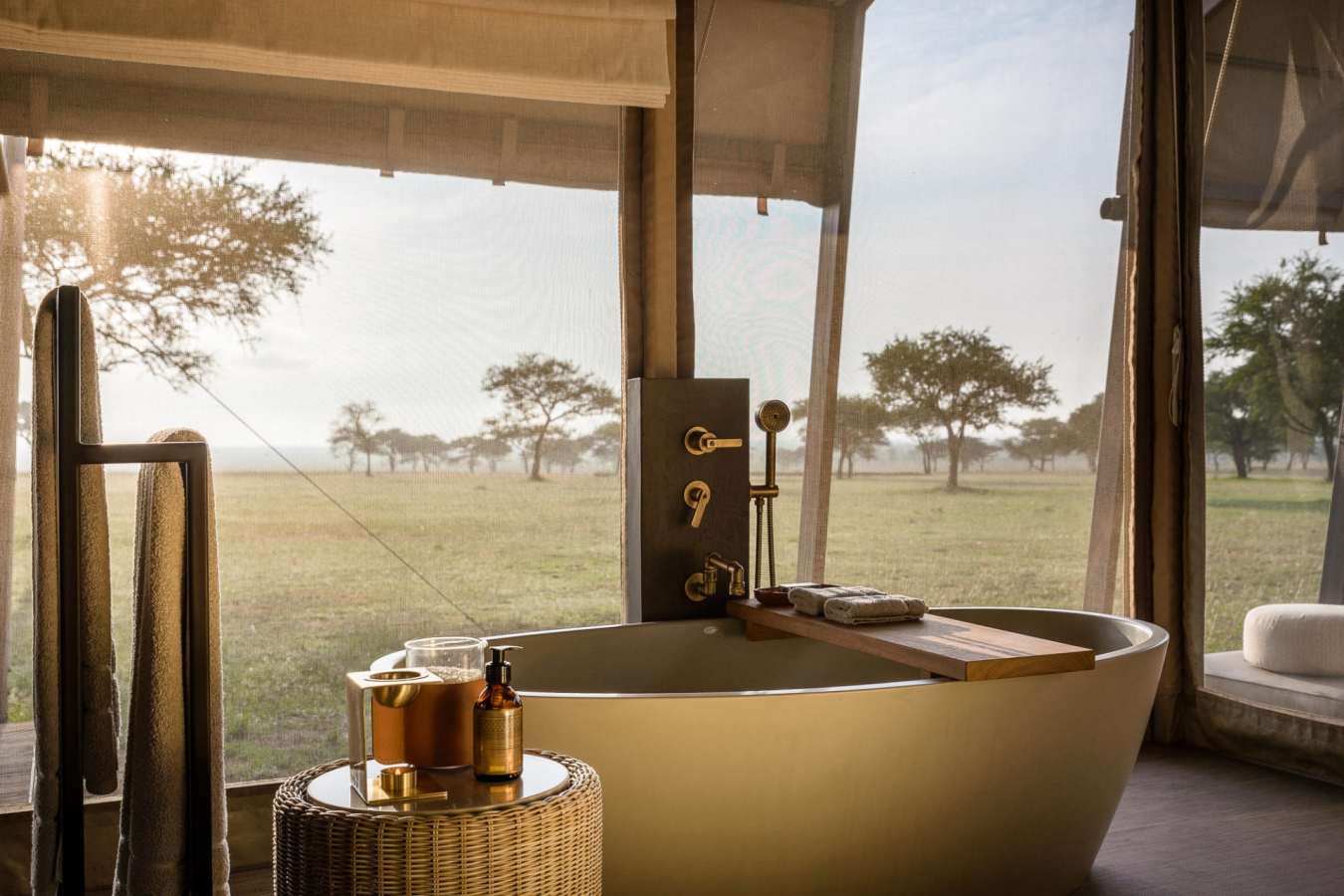 Singita Sabora bath view 