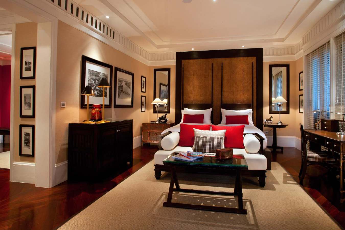 East Borneo Bedroom - 137 Pillars House