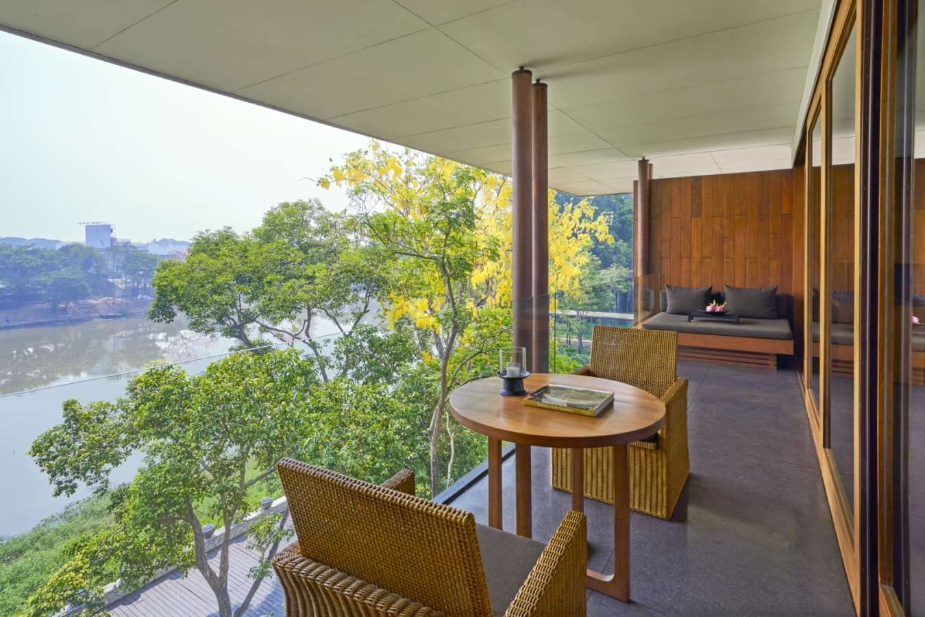 Kasara River View Suite Anantara Chiang Mai 