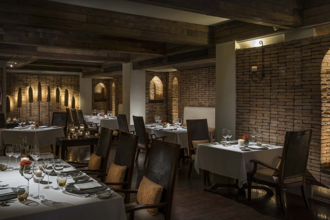 Ban Dalia Restaurant - Anantara Golden Triangle Elephant Camp & Resort
