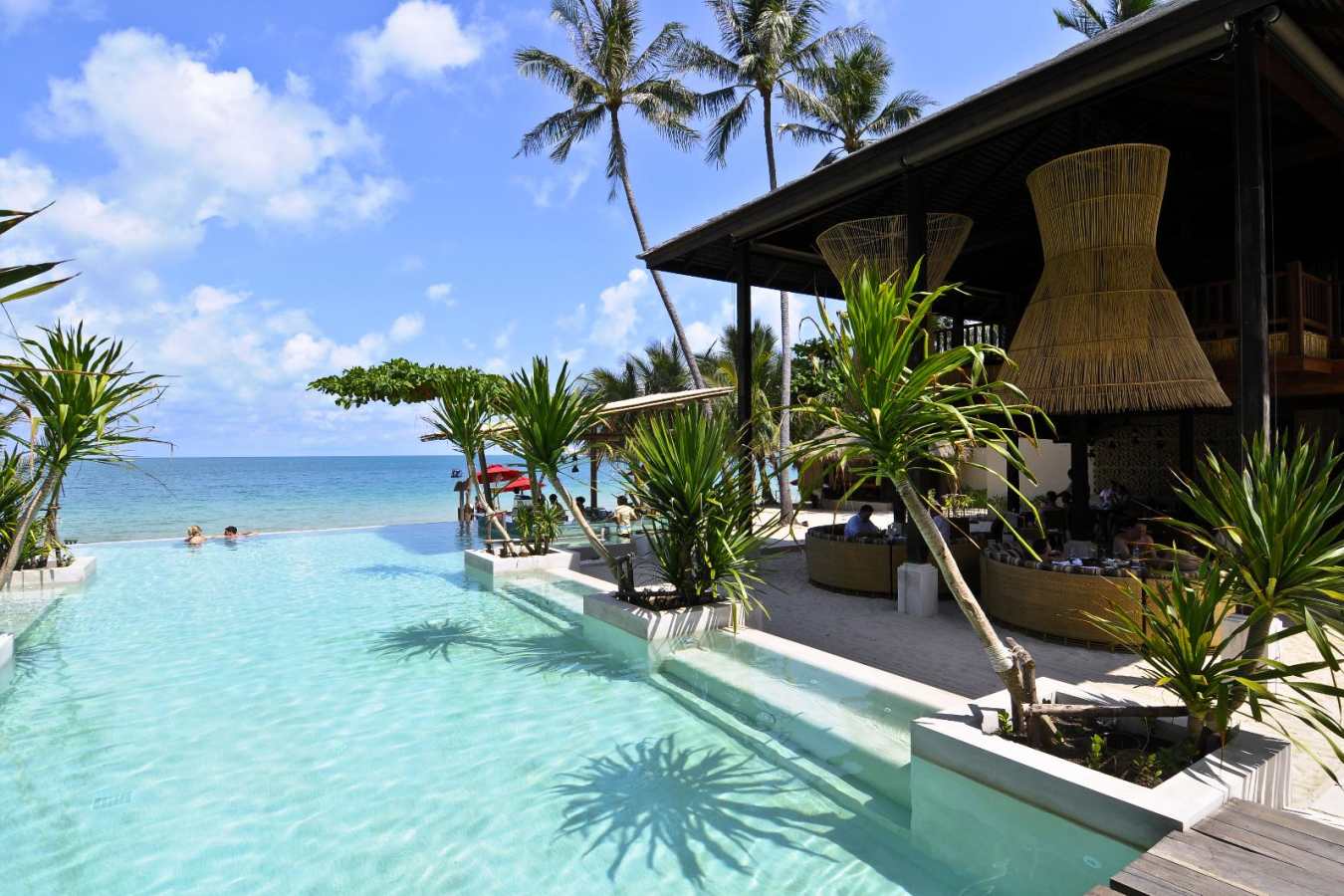 Main Ocean Front Pool - Anantara Rasananda