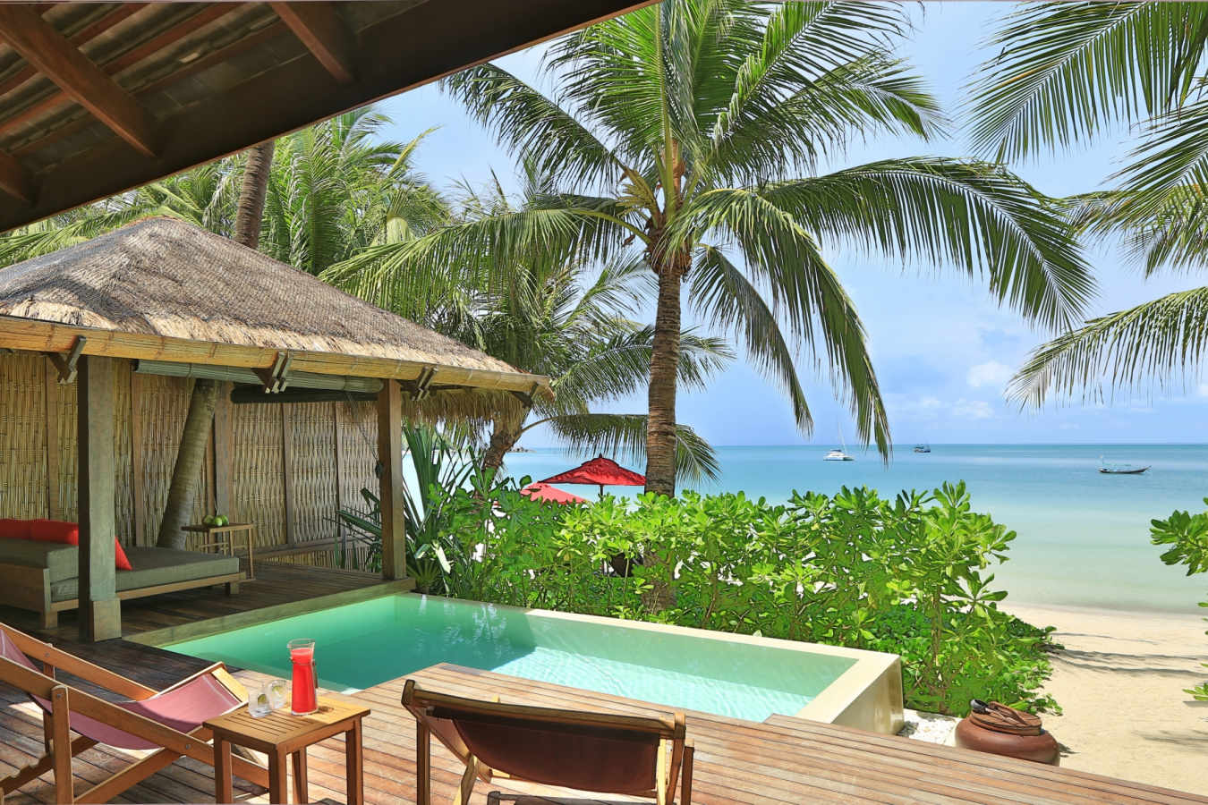 Ocean Pool Villa Exterior -