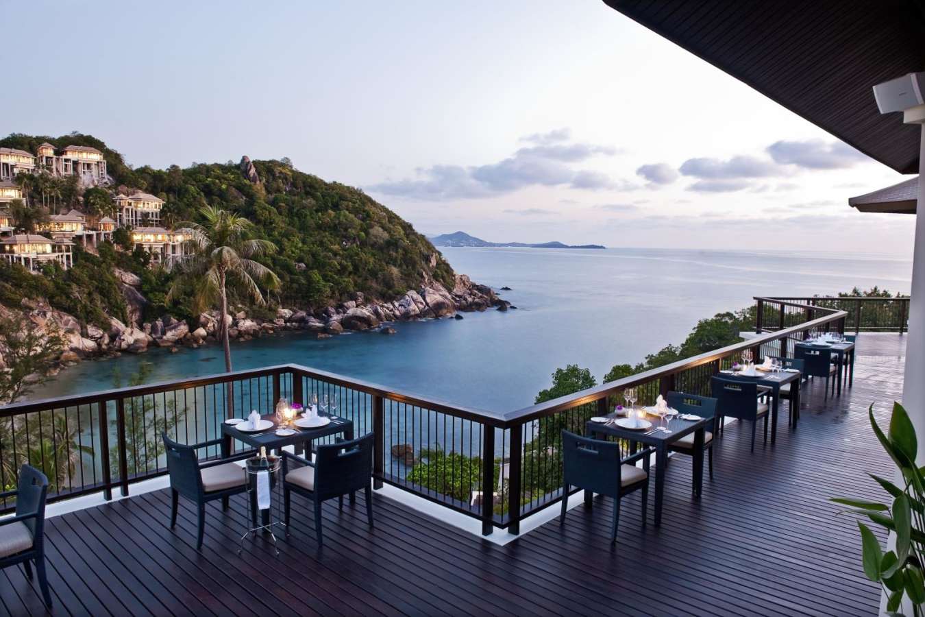 The Edge Restaurant - Banyan Tree Samui