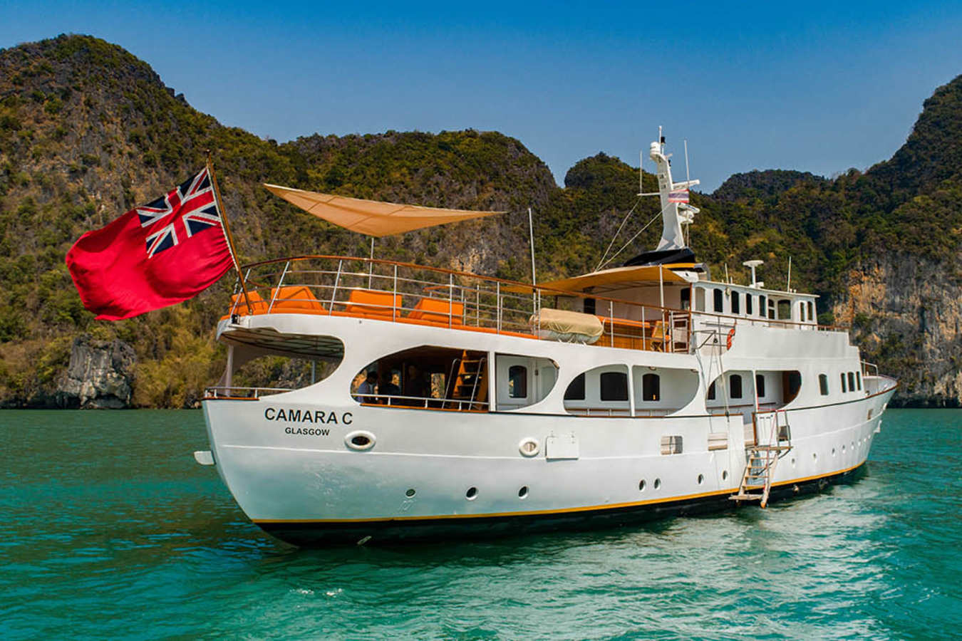 Camara C Boat 