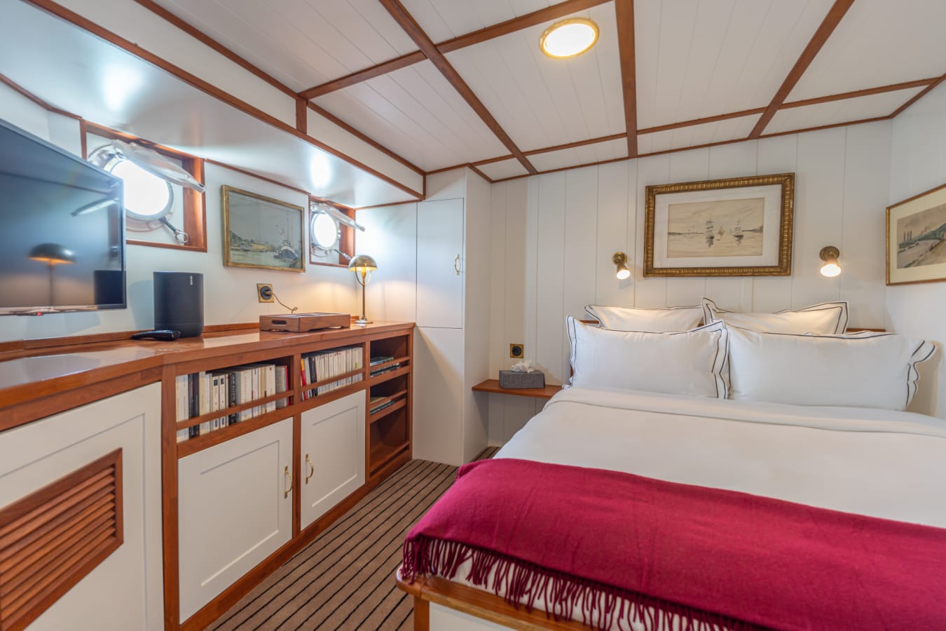 Double bedroom 