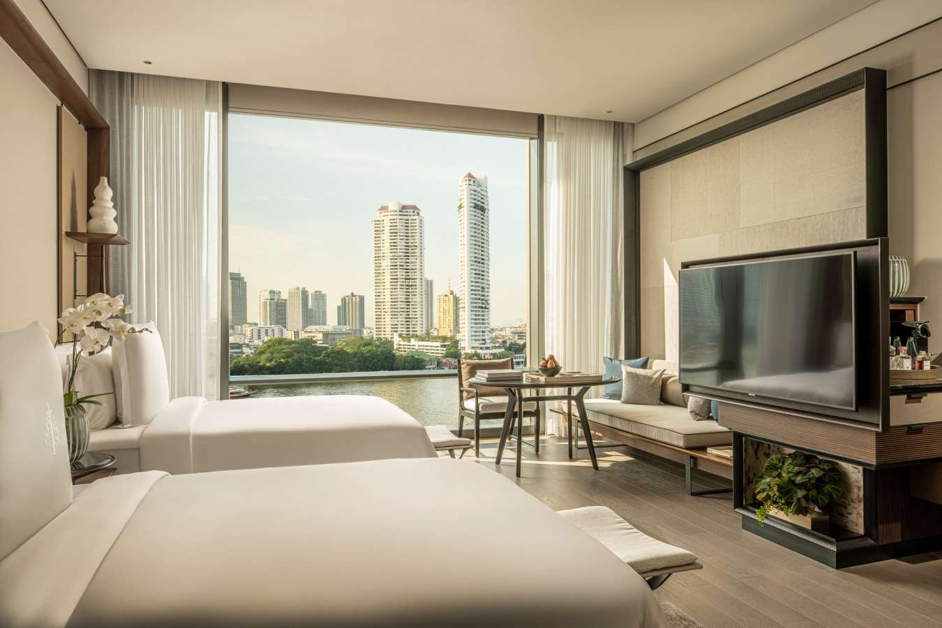Twin Room - Four Seasons Hotel Bangkok
