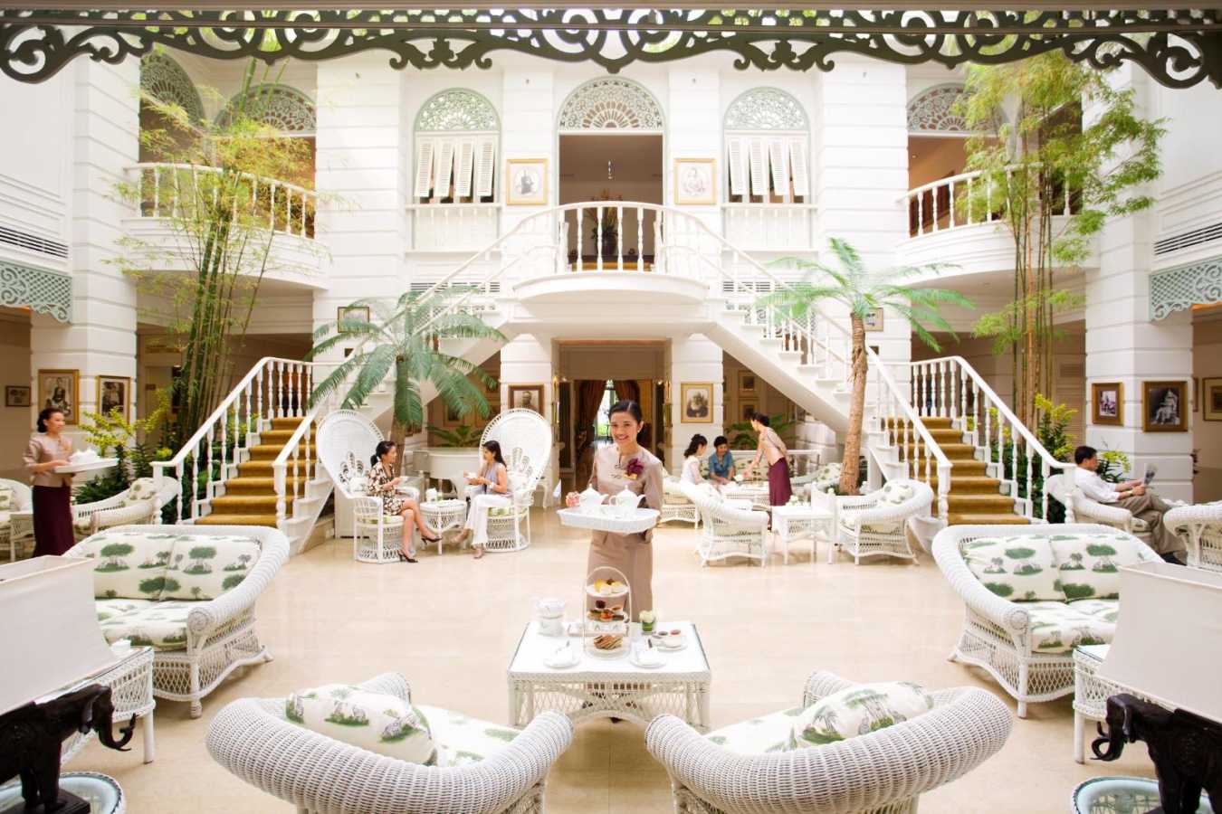 Elegant Authors' Lounge - Mandarin Oriental Bangkok