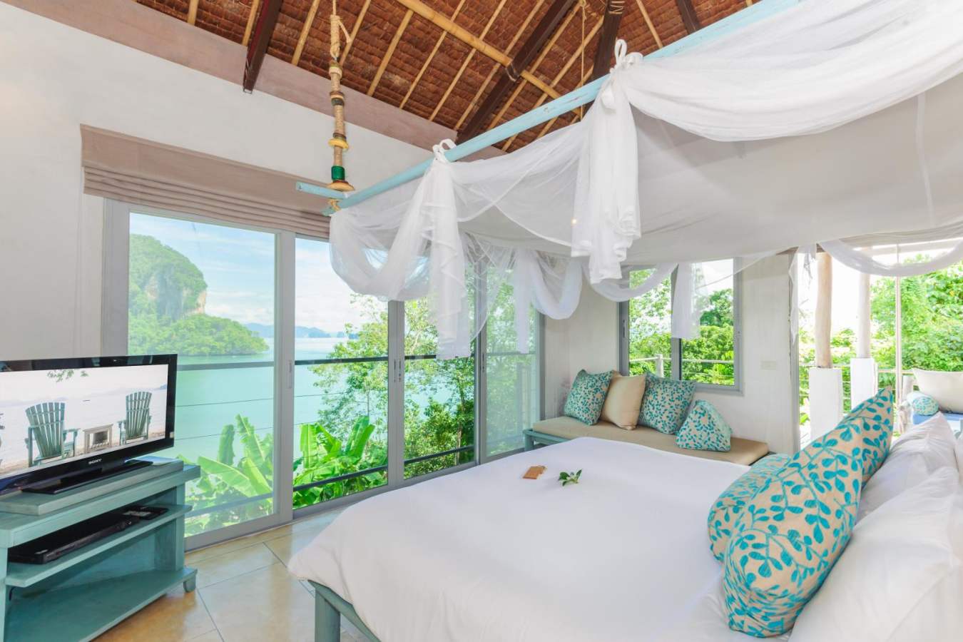 Plunge Pool Deluxe Interior - Paradise Koh Yao
