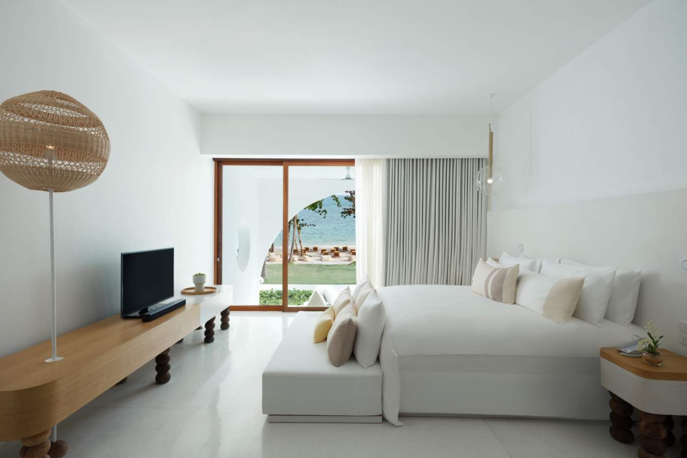 Oceanfront Garden Pool Suite - Sala Samui Chaweng Beach