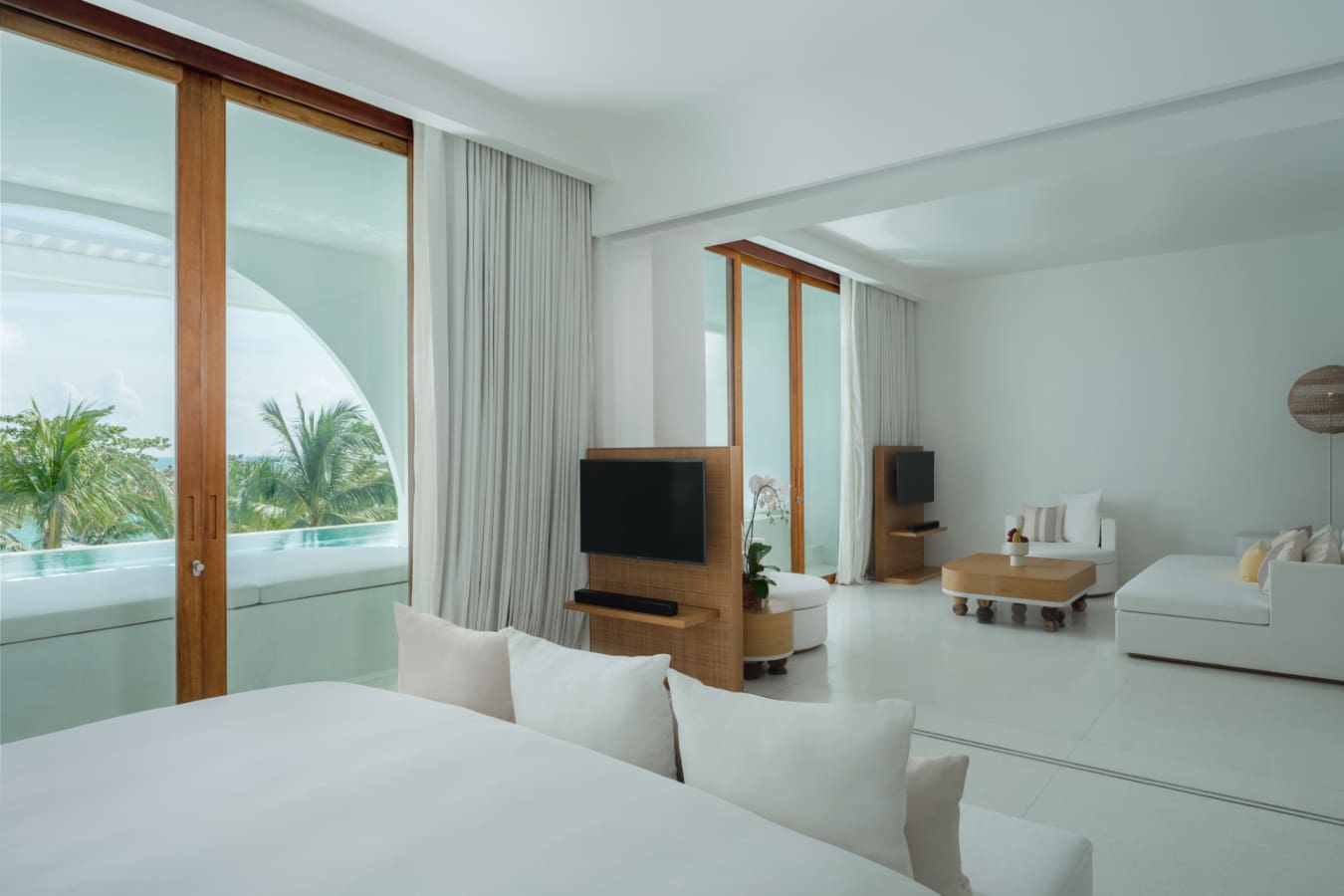 Oceanfront One Bedroom Suite - Sala Samui Chaweng Beach
