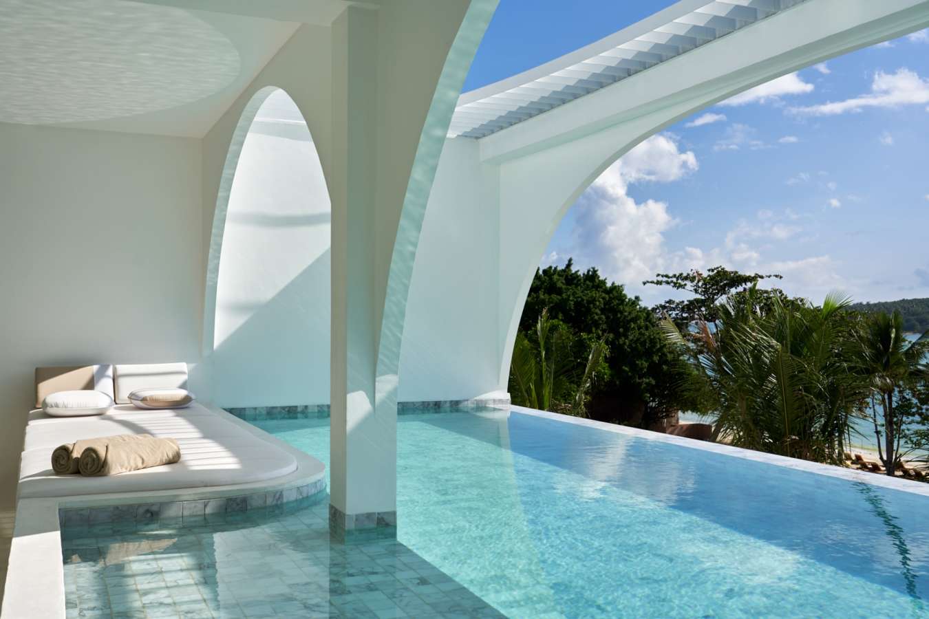 Oceanfront One Bedroom Suite Pool - Sala Samui Chaweng Beach