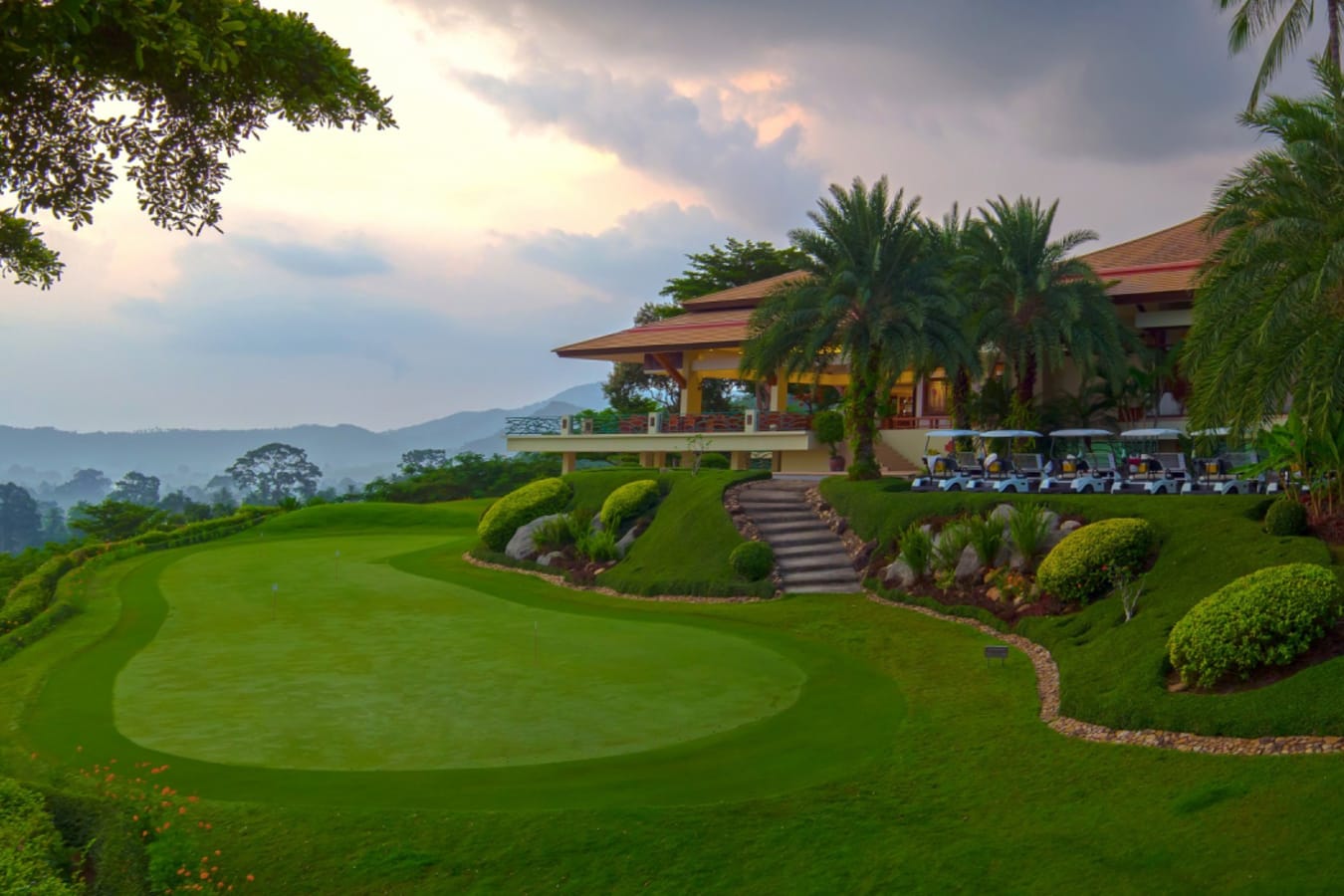 Santiburi Country Club