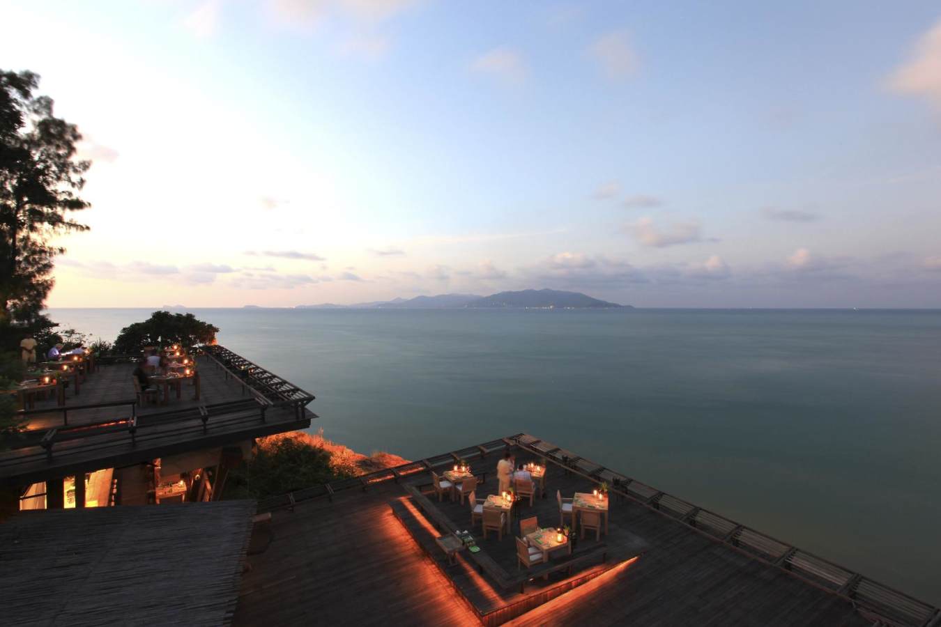 Dining on the Rocks - Six Senses Samui