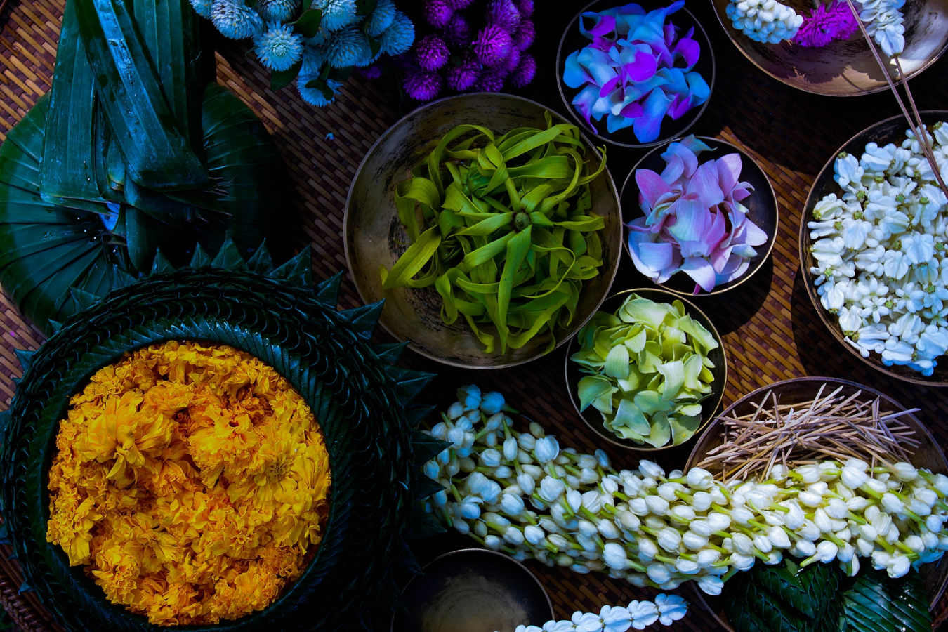 Flower Garland Making - Tamarind Village