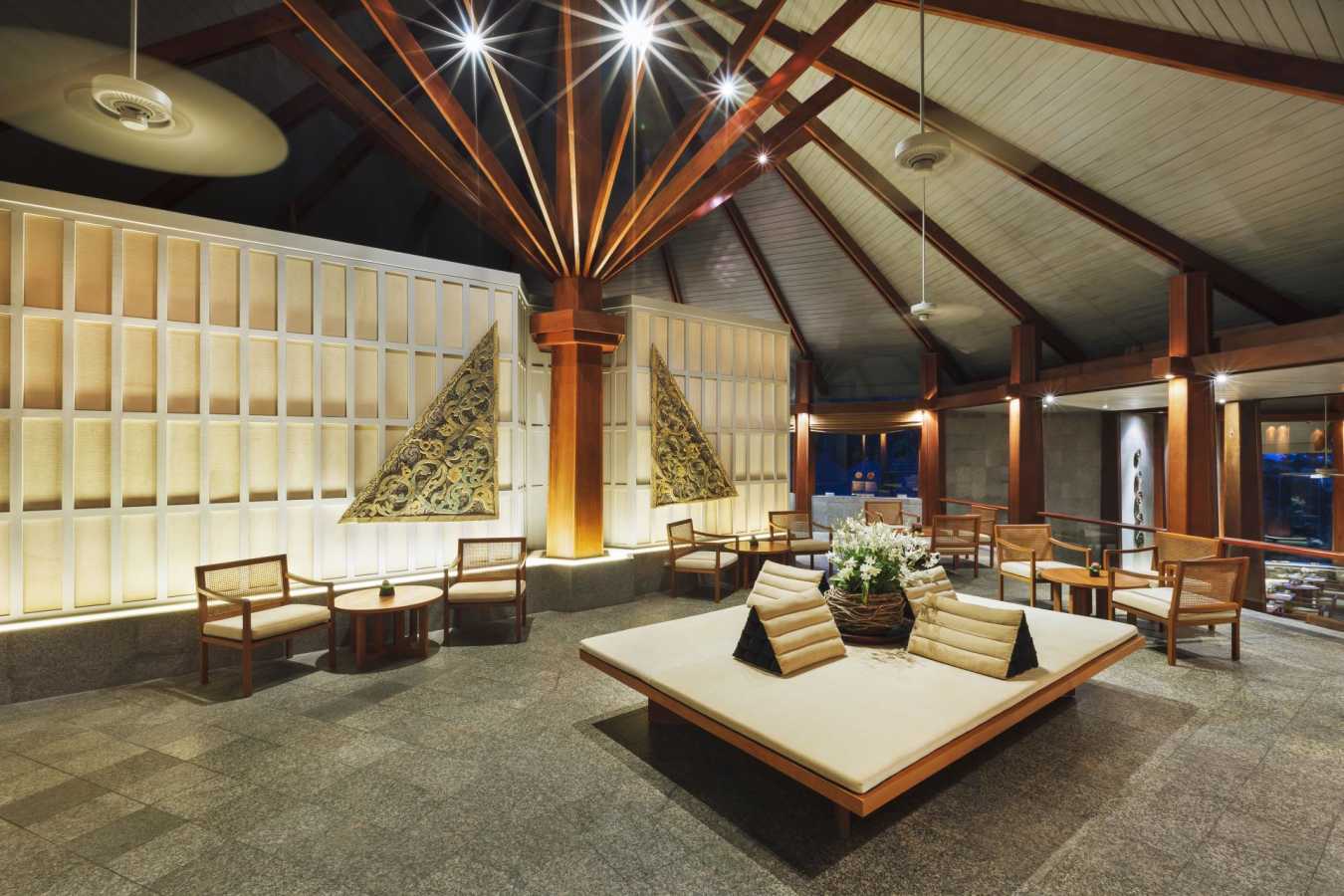 Lounge - The Surin