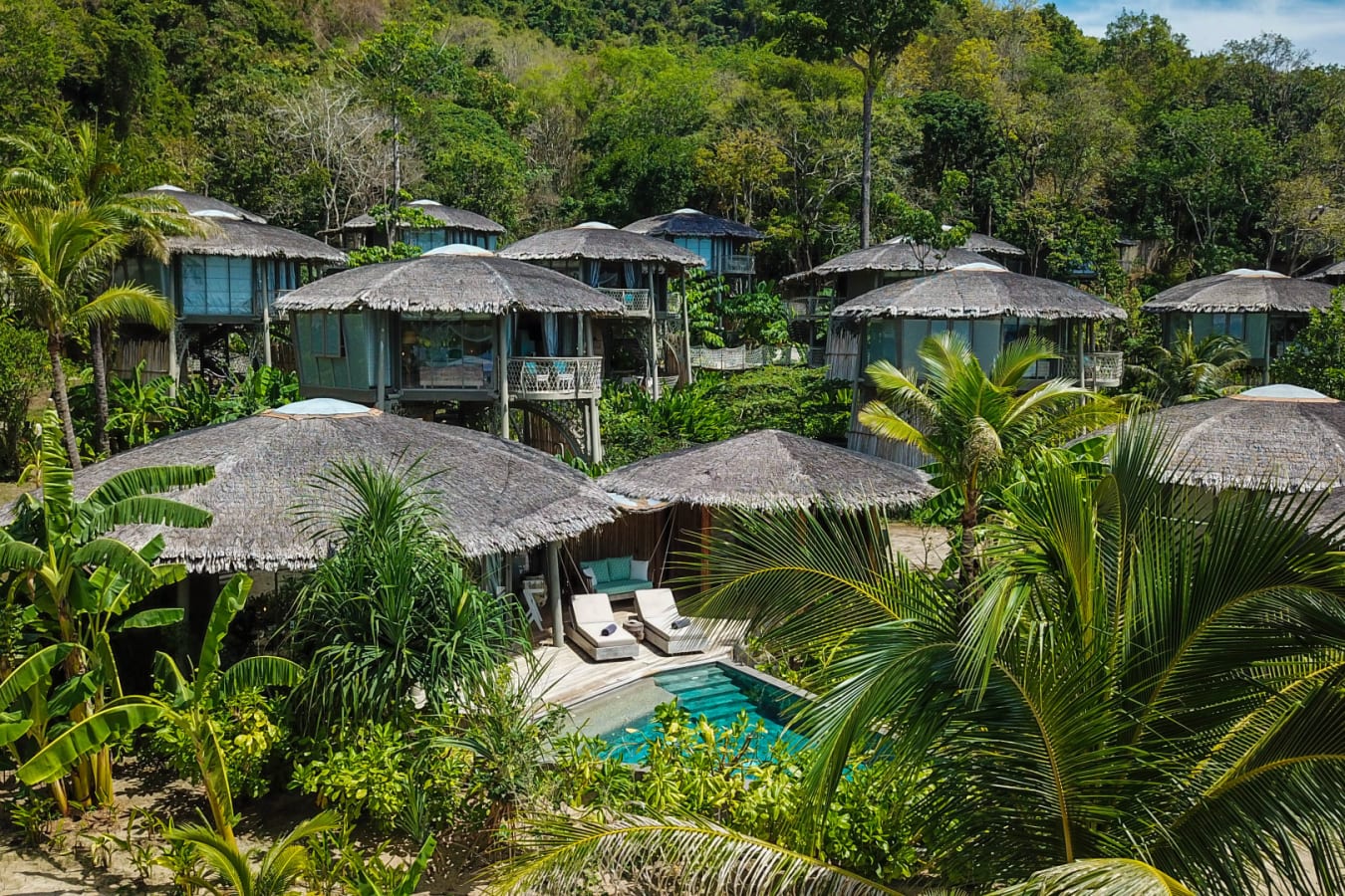 Beachfront Pool Villa 