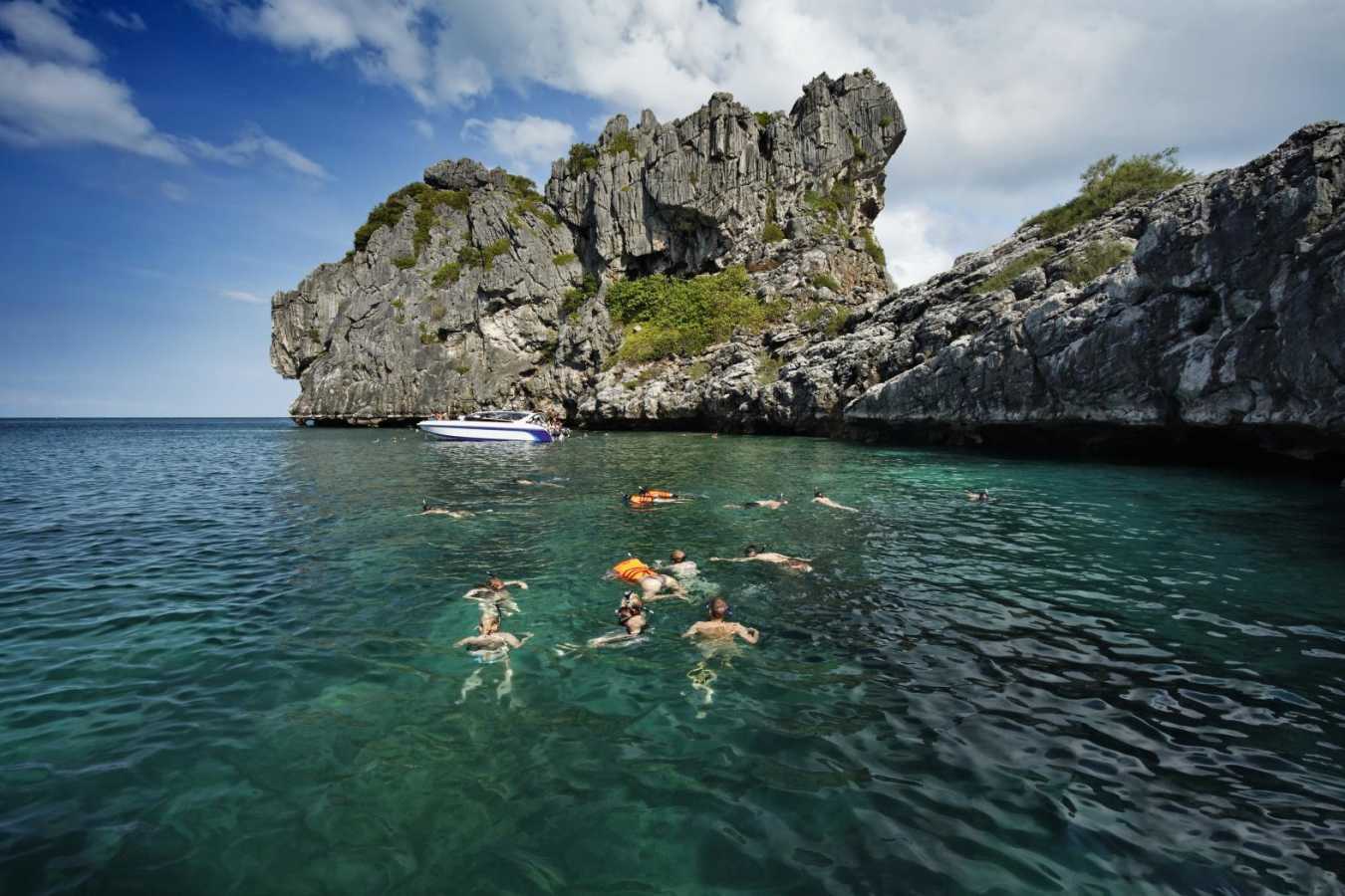 Snorkeling in Koh Samui