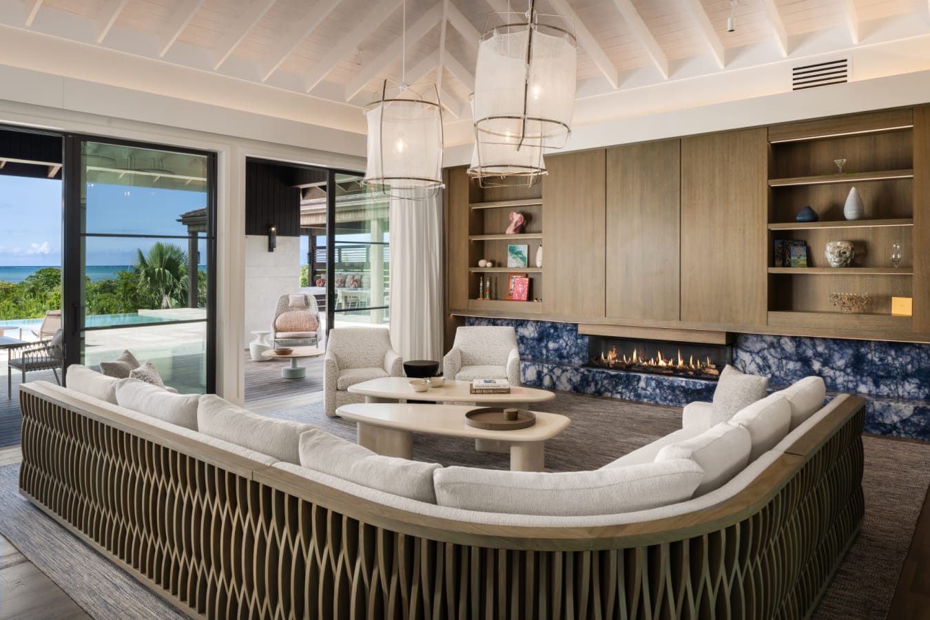 Mechayah Main House - living roo 