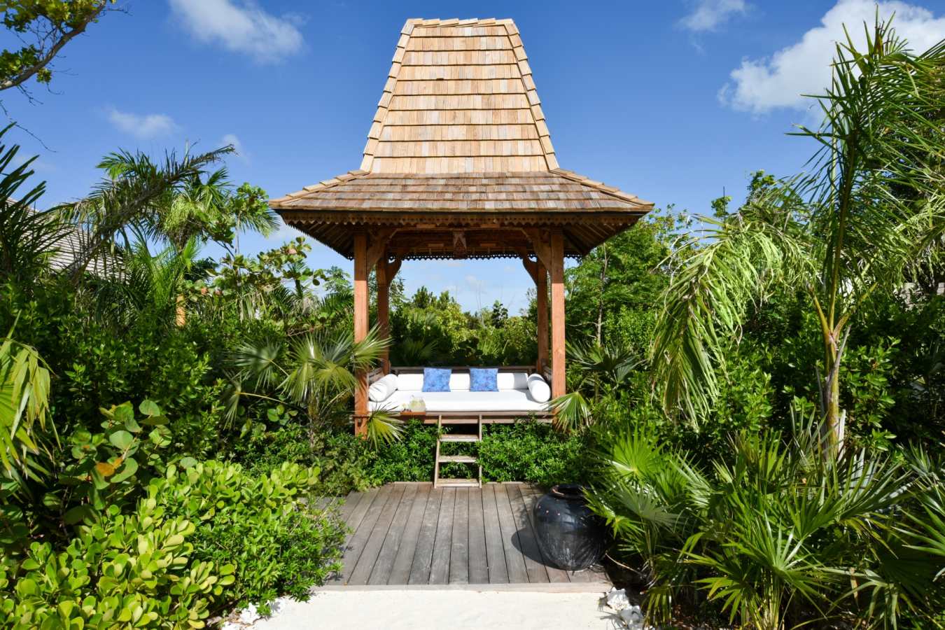 Love Pumpkin Pagoda - COMO Parrot Cay