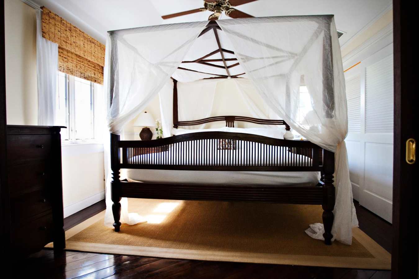 One bedroom - Point Grace