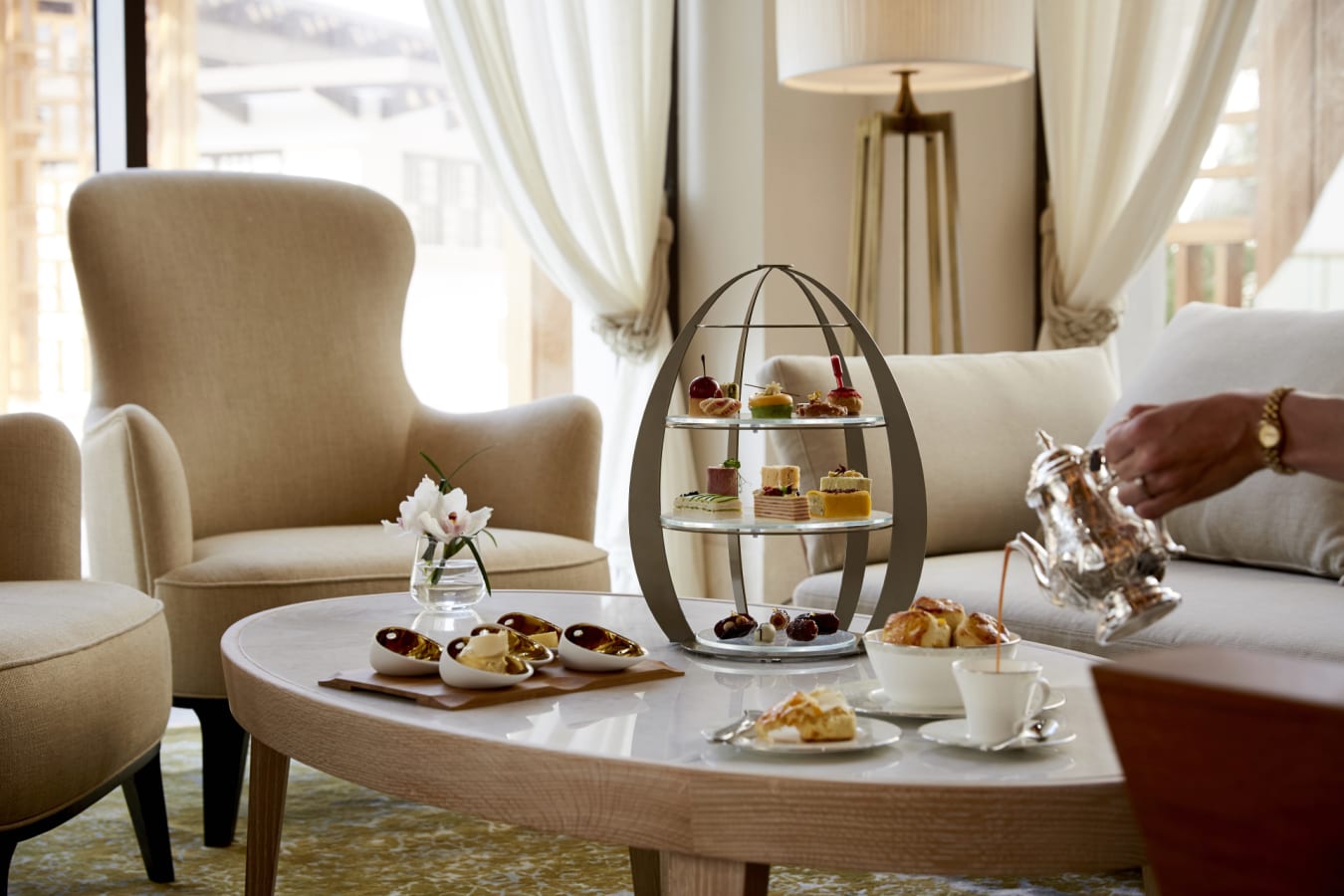 Afternoon Tea Al Mandhar Lounge