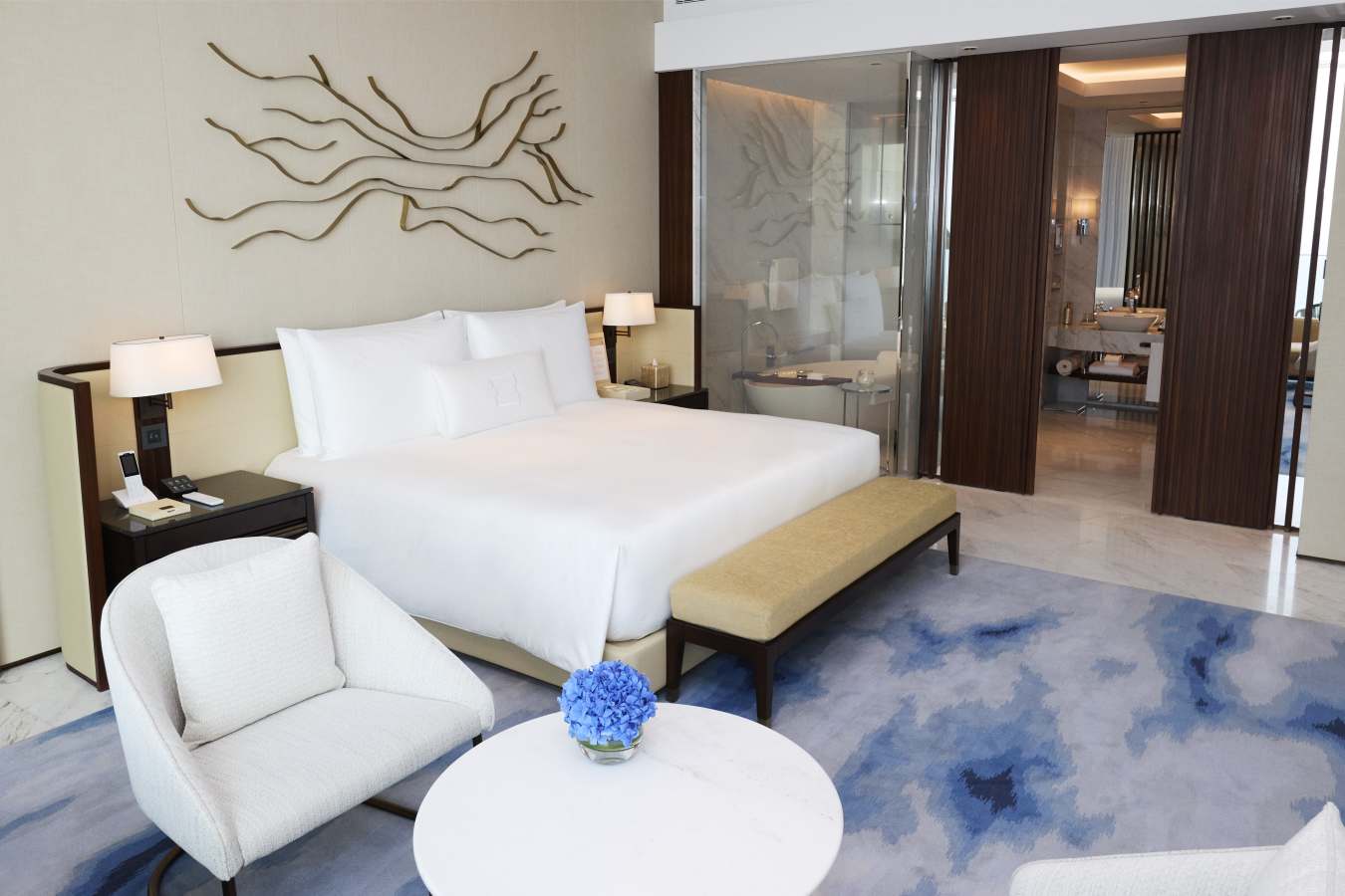 atlantistheroyal-poolsuitevilla 