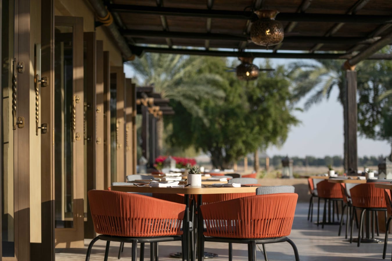 zala-outdoor-seating