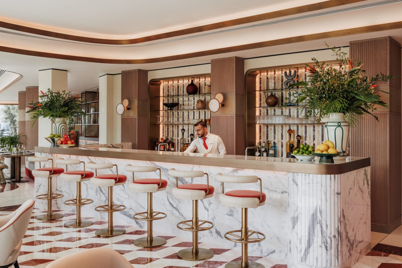 Commodore bar