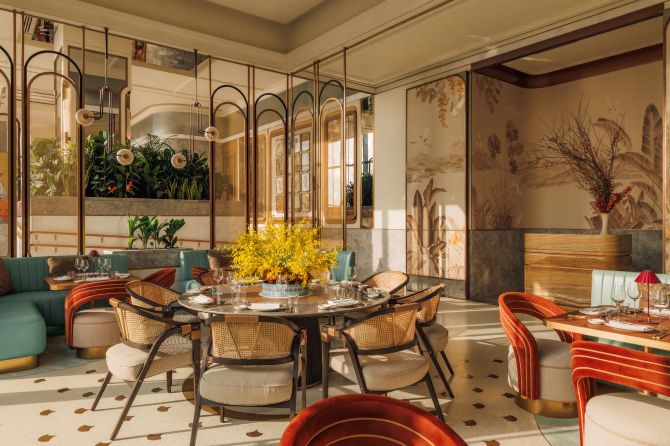 Madame Li Interior
