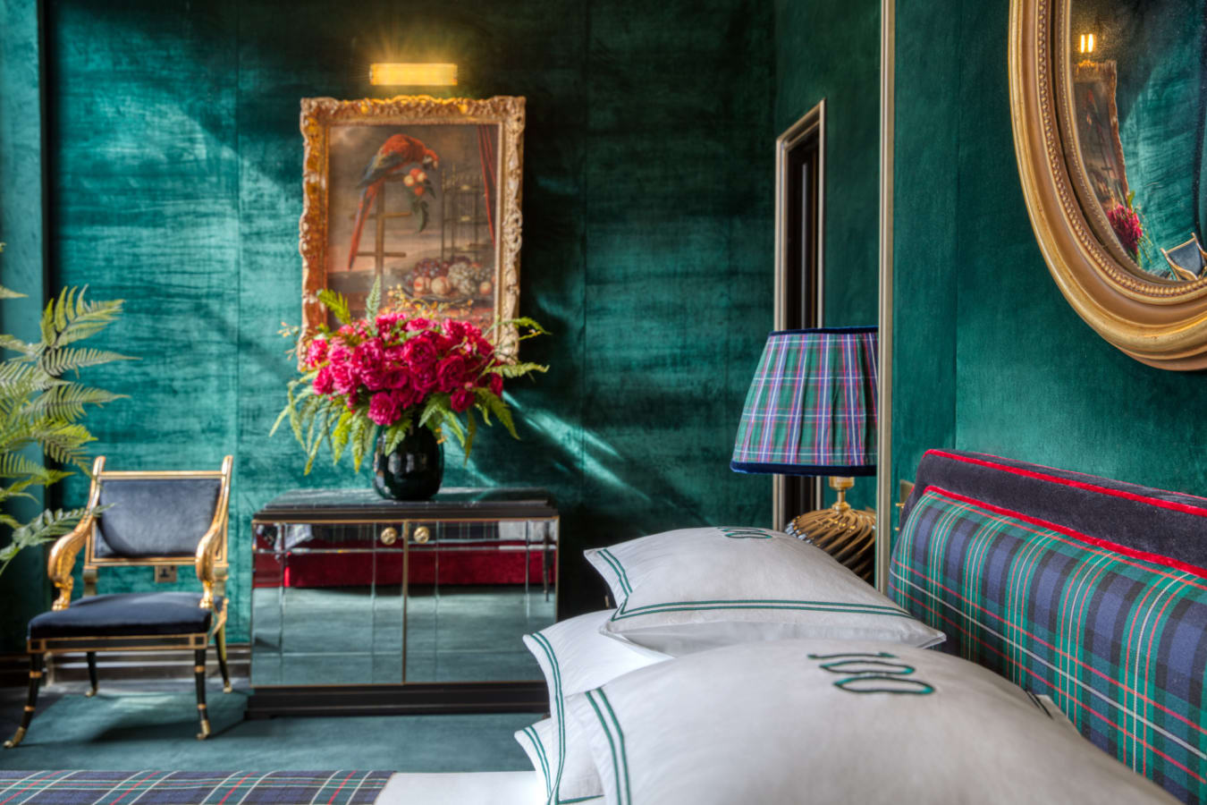 Isolbel room