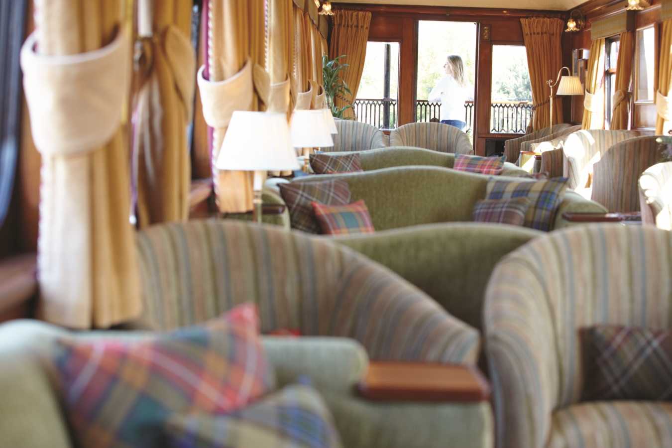 Bar car - Belmond Royal Scotsman