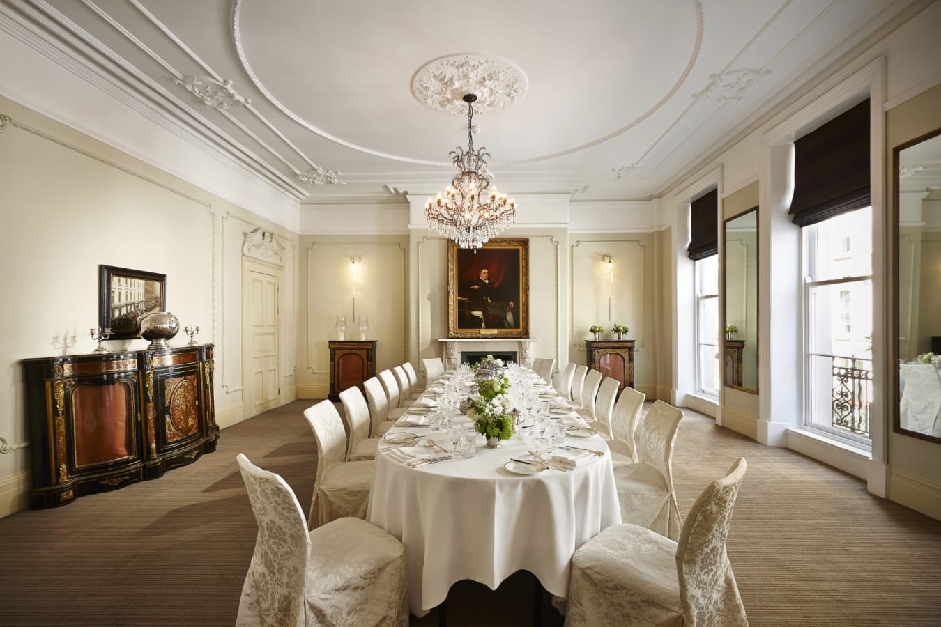 Browns hotel Niagara Room 