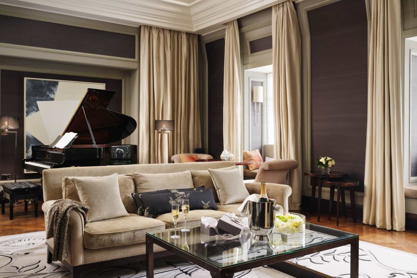 Corinthia - Musician Penthouse Living room 