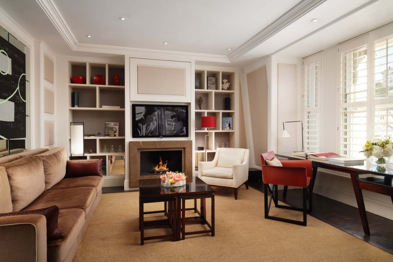 Corinthia - Explorer Living room 