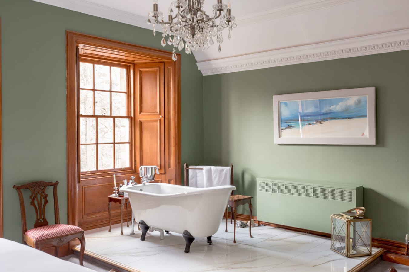 Glencoe House - Bath in bedroom