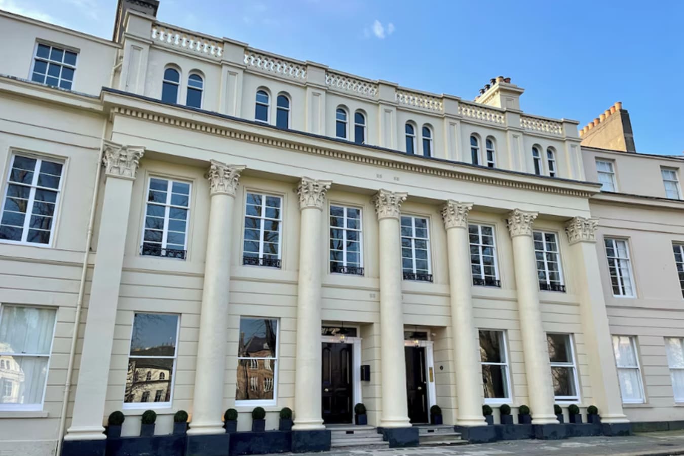 FAcade 