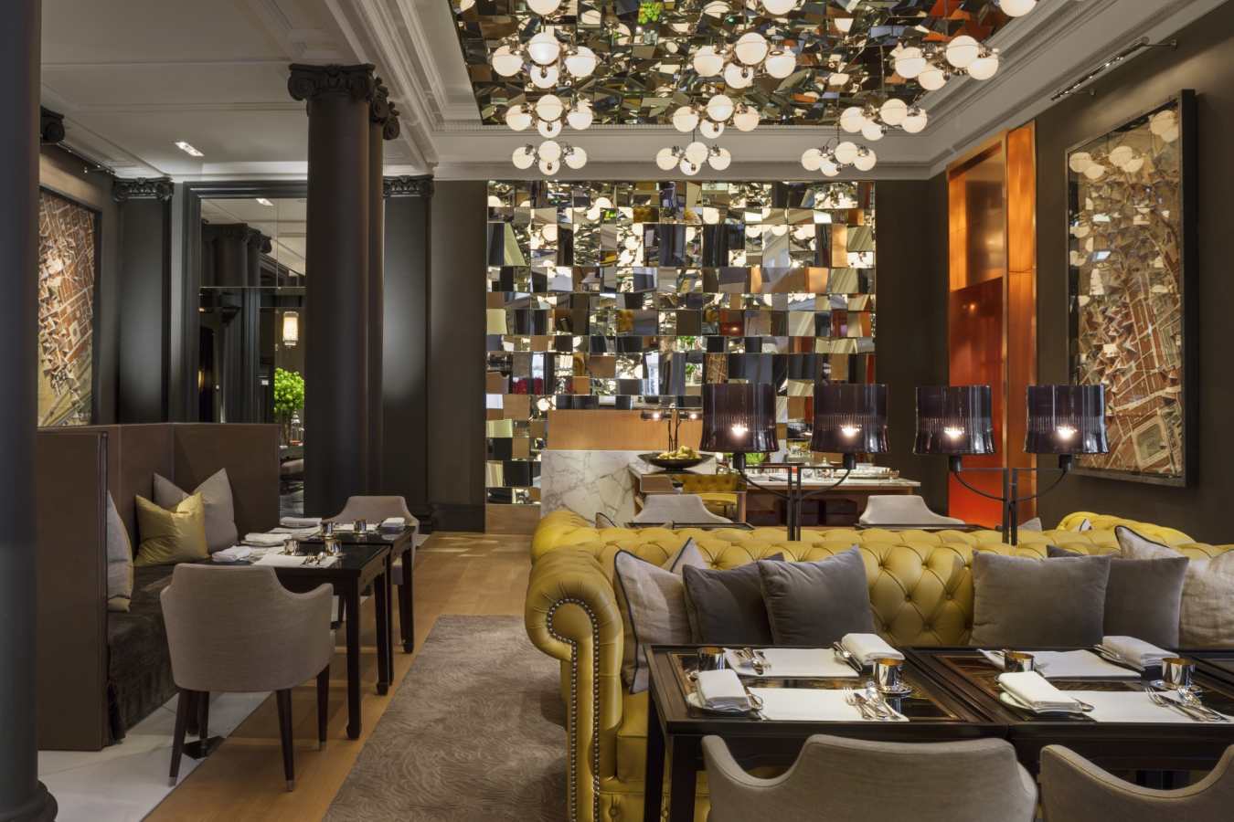 Mirror Room - Rosewood London