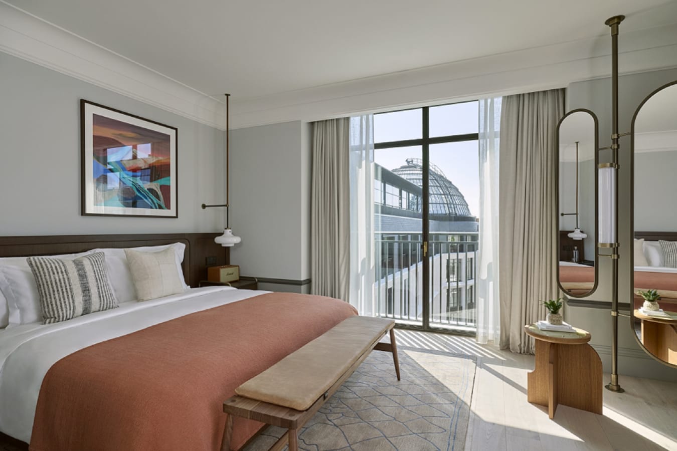 LondonCourtyardSuiteBedroom 